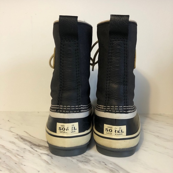 Sorel Winter Boots - Picture 7 of 9